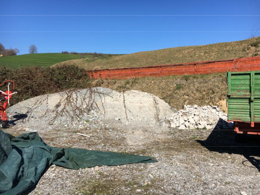 Platz hinter dem Schulhaus Gabeldingen